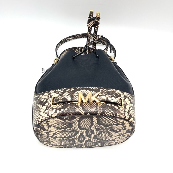 Michael Kors Reed Medium Belted Bucket Messenger Crossbody Bag - Picture 8 of 9